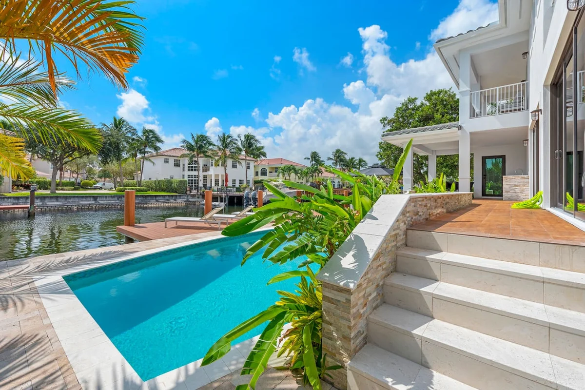 Waterfront Villa / Heated Pool, Gameroom, Sleeps12 #83