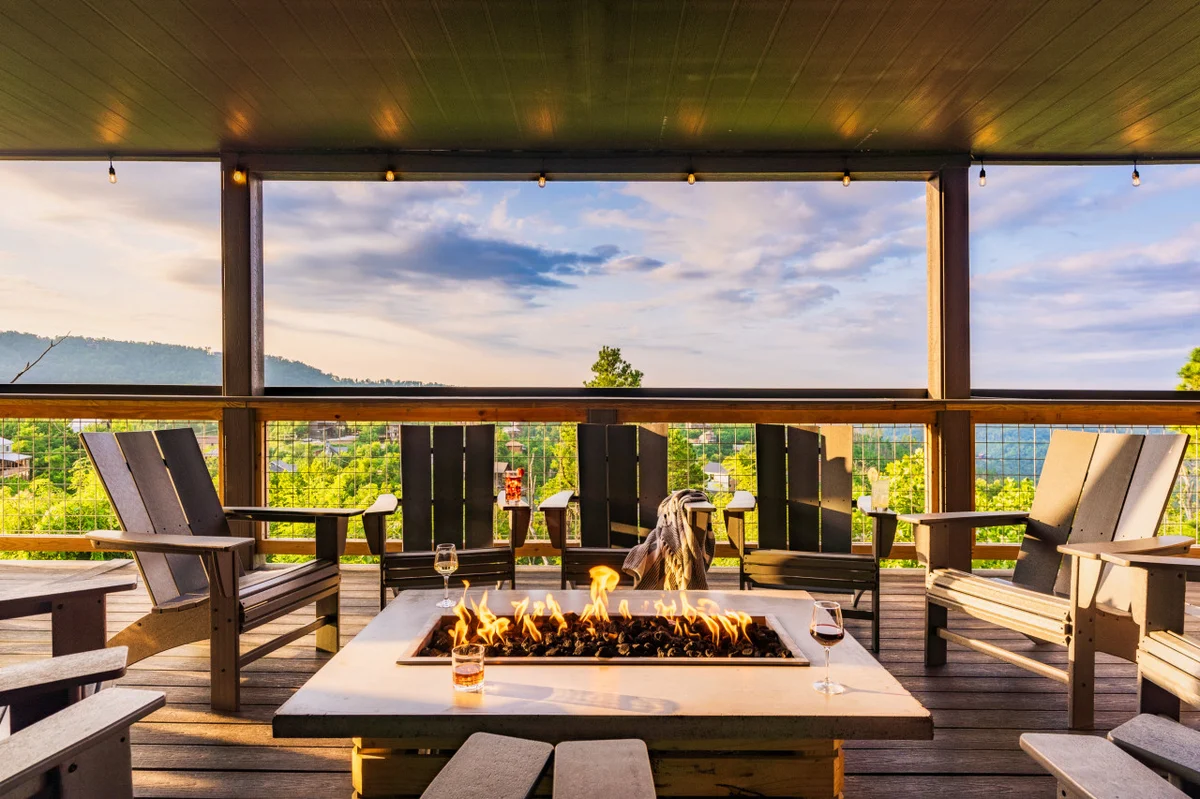 Swim Spa/Luxe Design/Views/GameRoom/Theater - Bear Bottom #245