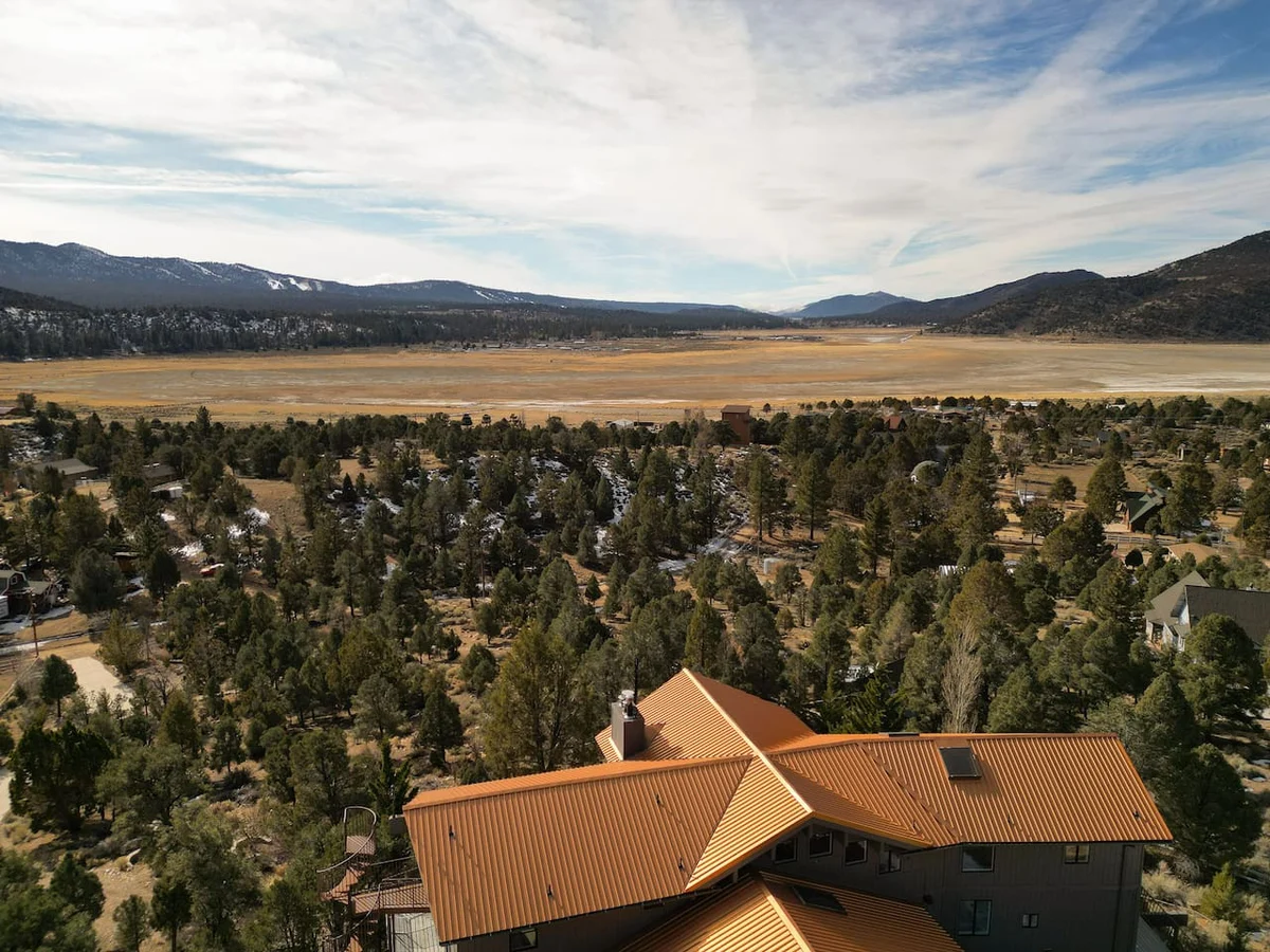 Steel Pine Lodge: As Seen On TV * Immaculate Views #92