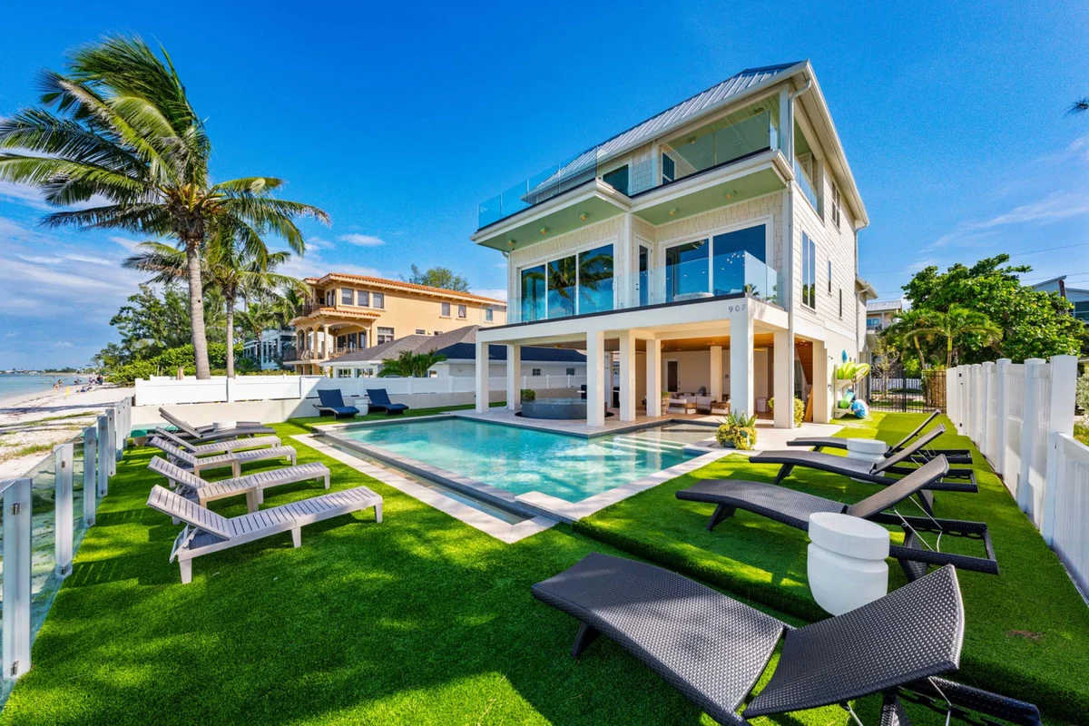 Cloud 9 - BeachFront Splendor #112