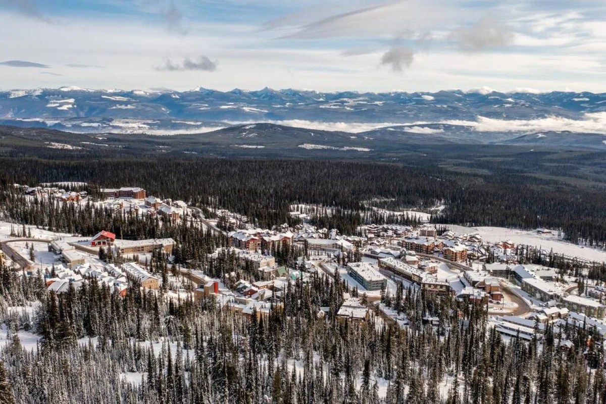 Chalet Monashee – Brand New High-End w/Amazing Views #58