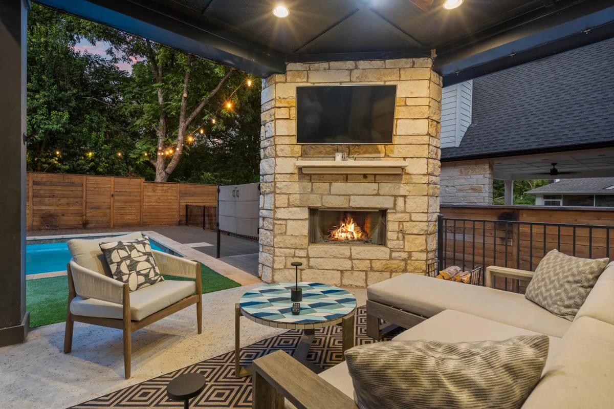 Zilker Home with Heated Pool, Hot Tub, Walkable #89