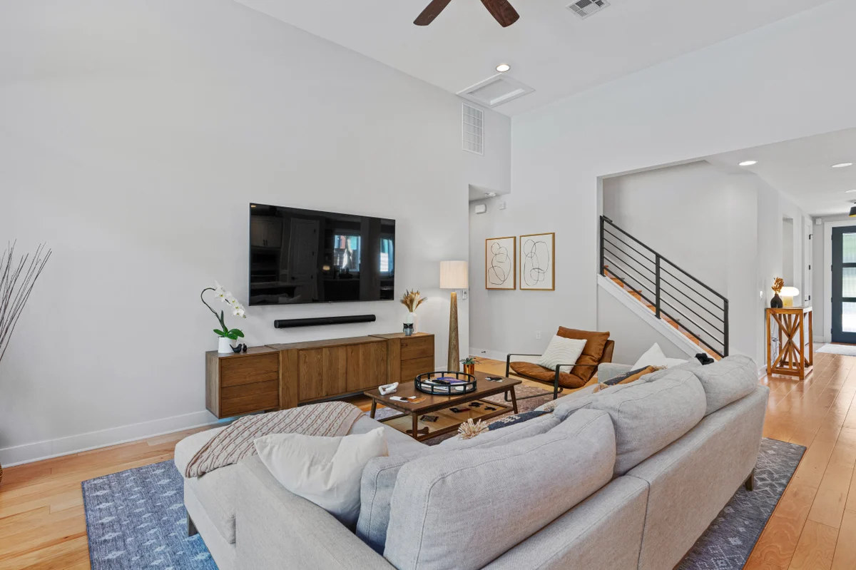 Zilker Home with Heated Pool, Hot Tub, Walkable #98
