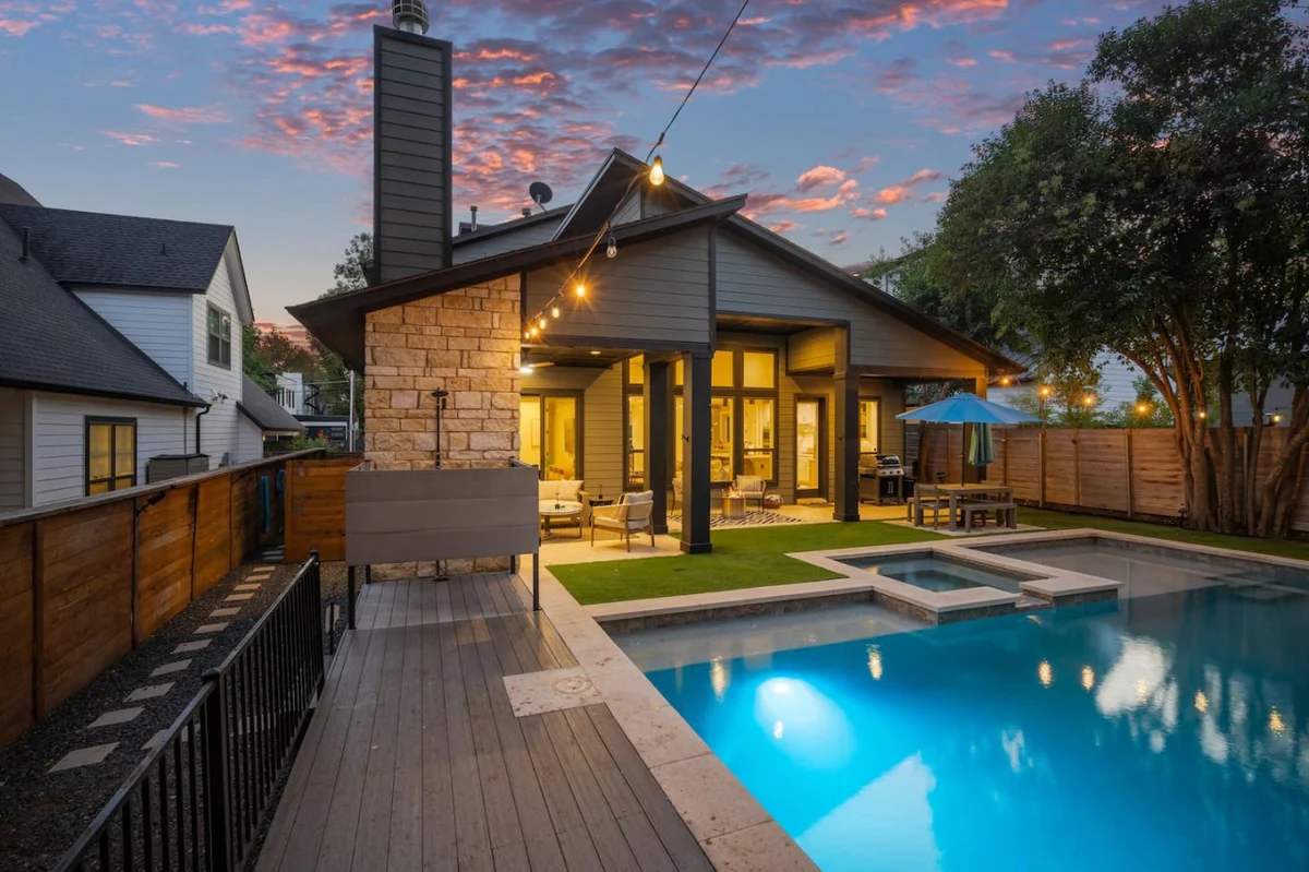 Zilker Home with Heated Pool, Hot Tub, Walkable #90