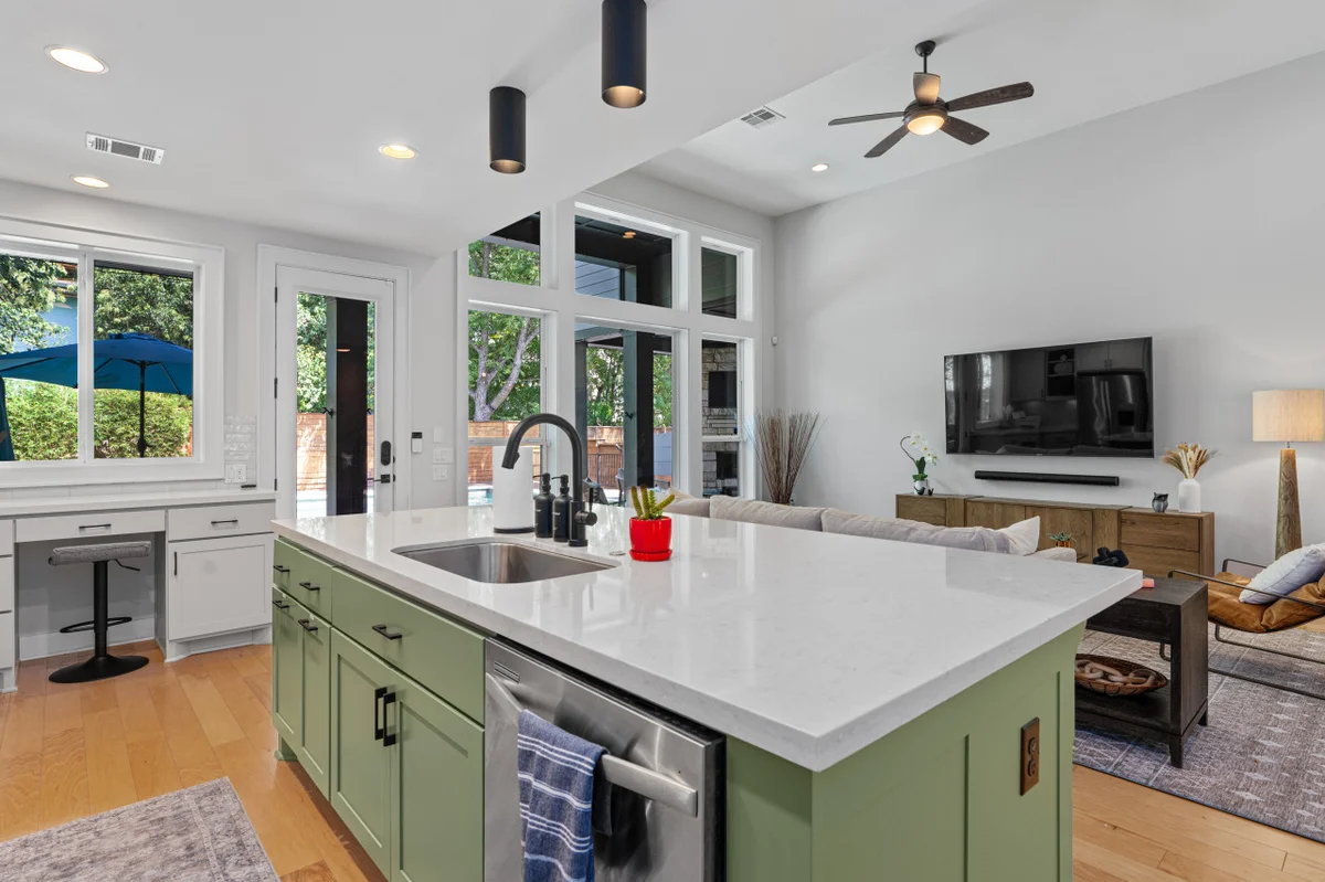 Zilker Home with Heated Pool, Hot Tub, Walkable #97