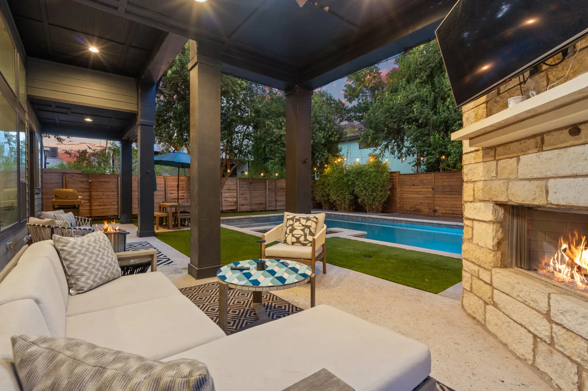 Zilker Home with Heated Pool, Hot Tub, Walkable #84