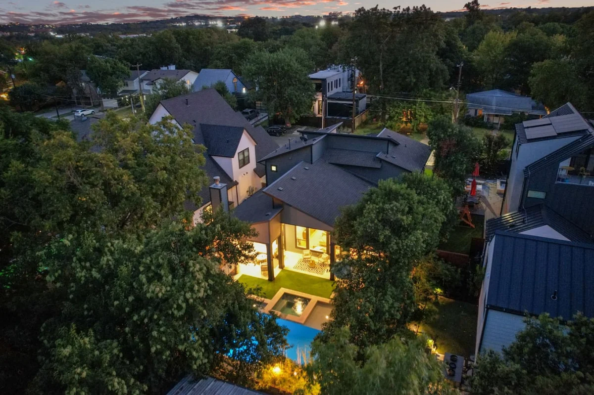 Zilker Home with Heated Pool, Hot Tub, Walkable #113