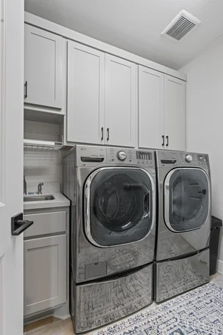 Zilker Home with Heated Pool, Hot Tub, Walkable #99