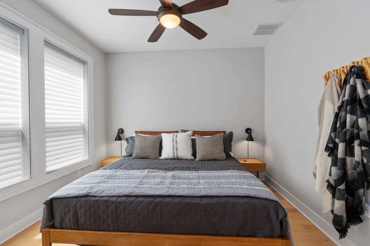 Zilker Home with Heated Pool, Hot Tub, Walkable #117