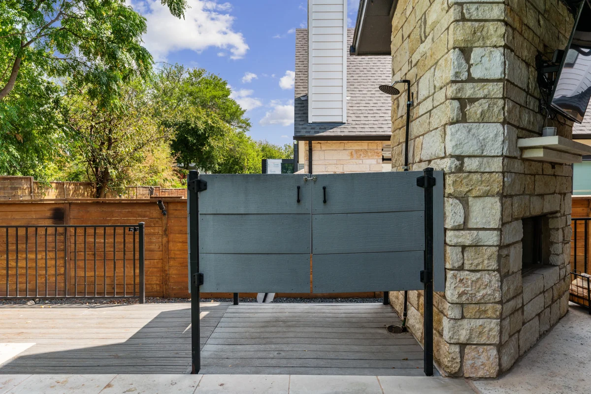 Zilker Home with Heated Pool, Hot Tub, Walkable #131