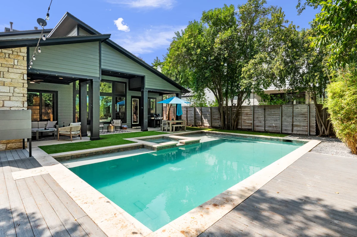 Zilker Home with Heated Pool, Hot Tub, Walkable #122