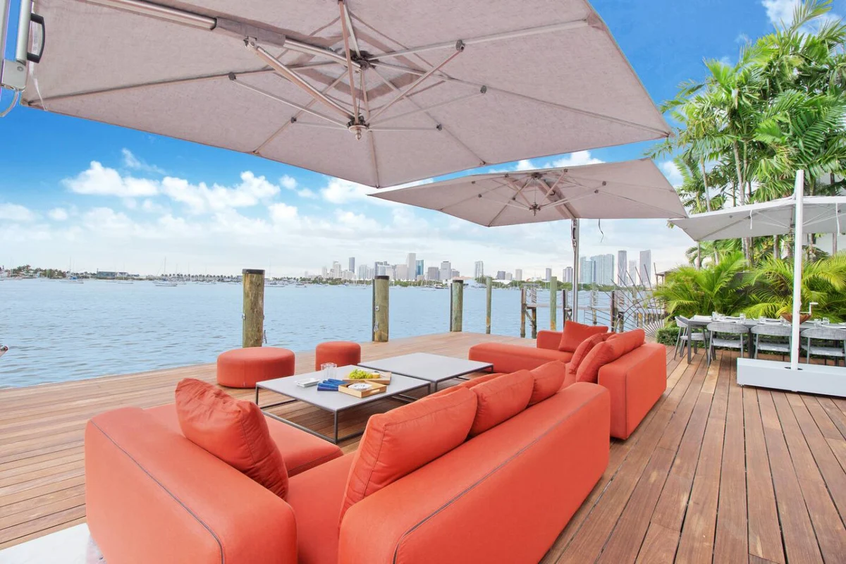 Waterfront Villa - Rooftop Pool & Spa - Theater #72