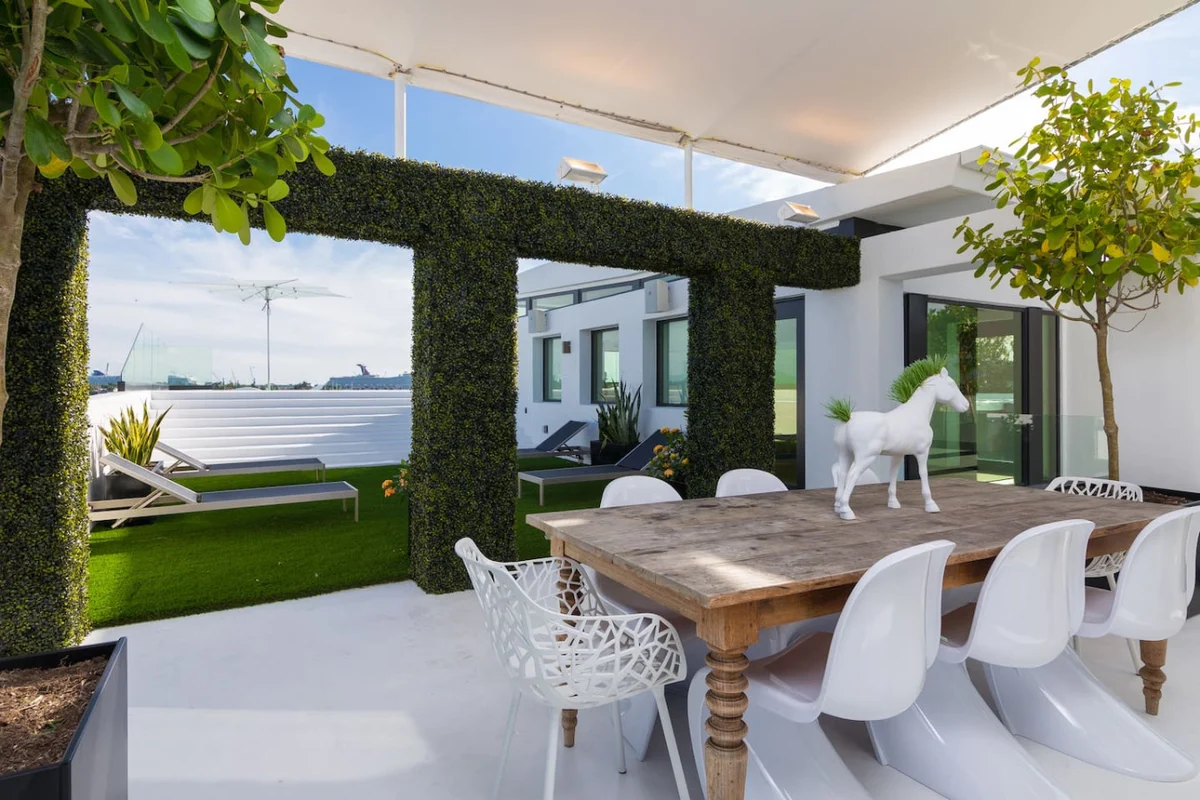 Waterfront Villa - Rooftop Pool & Spa - Theater #60