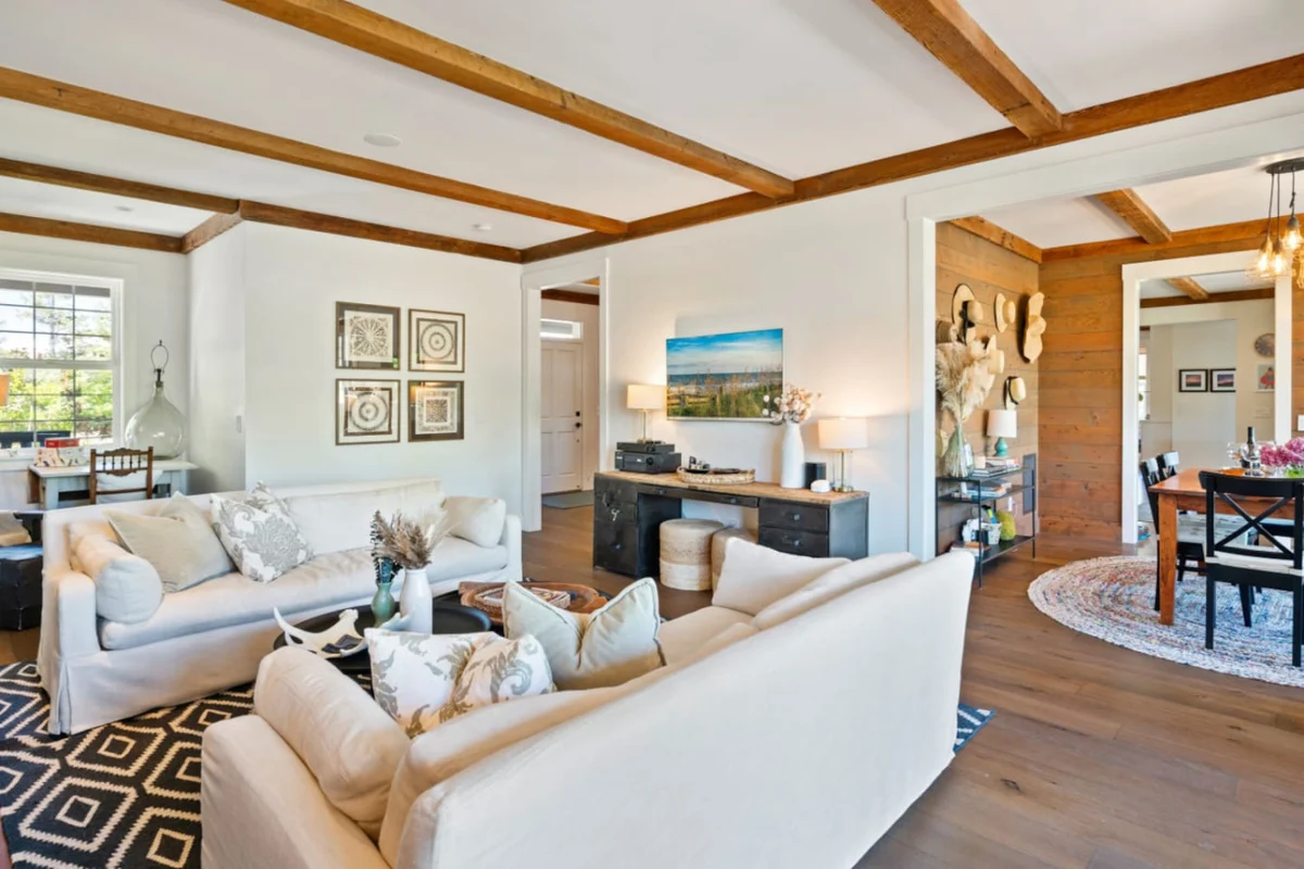Spacious Santa Rosa Retreat - Outdoor Kitchen, Pool, Spa #100