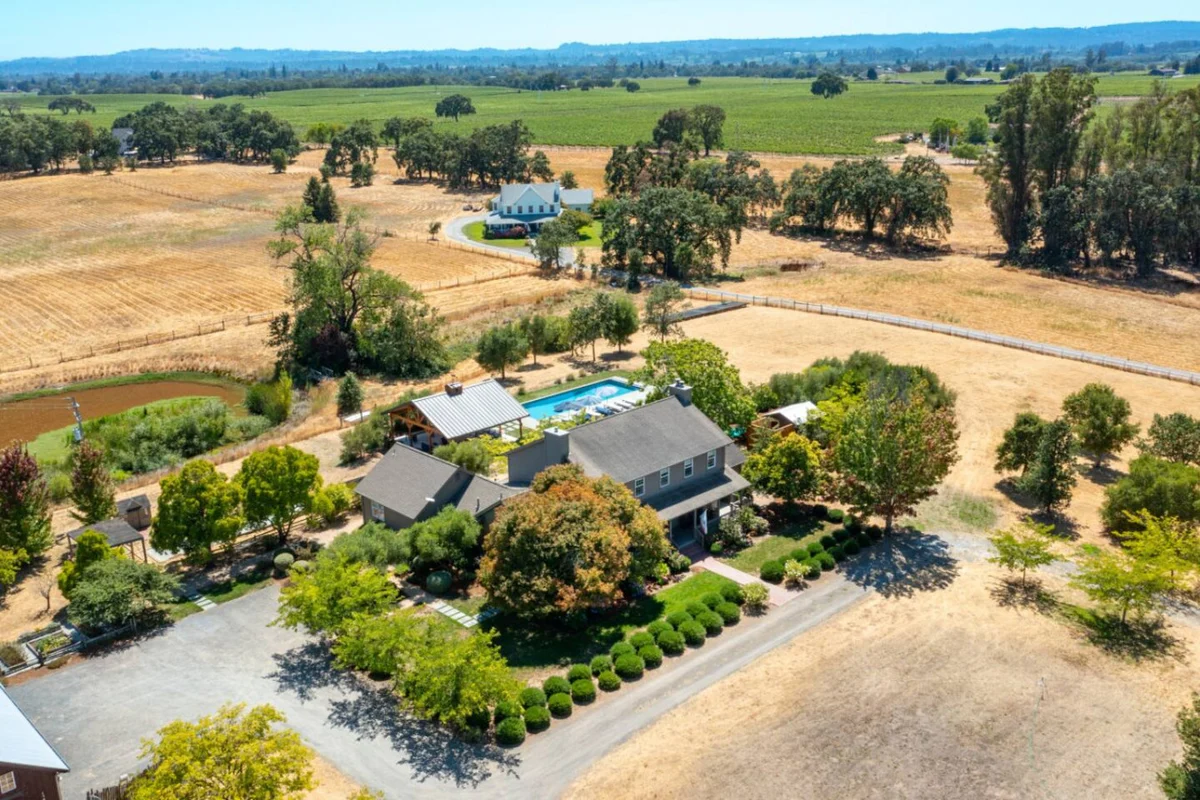 Spacious Santa Rosa Retreat - Outdoor Kitchen, Pool, Spa #93
