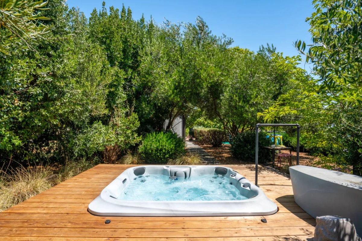 Spacious Santa Rosa Retreat - Outdoor Kitchen, Pool, Spa #111