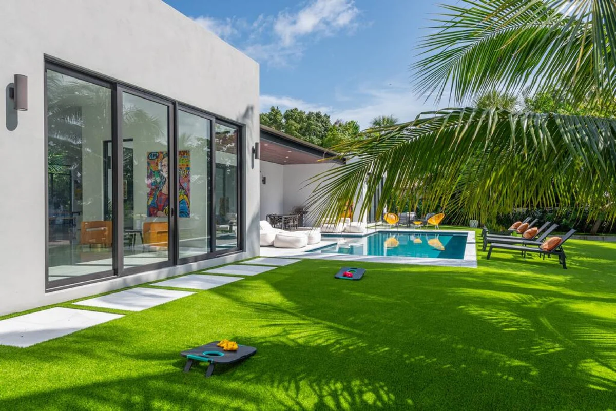 NEW Waterfront Villa w/ Pool/Jacuzzi/Billard #146