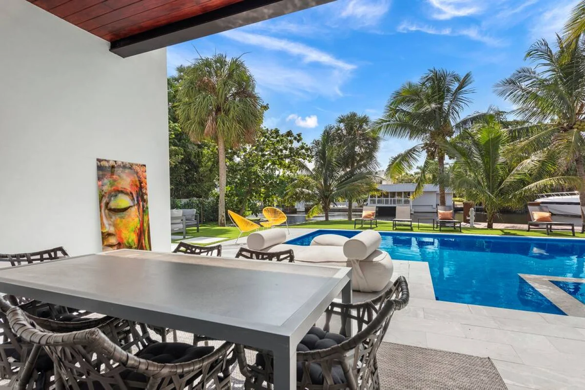 NEW Waterfront Villa w/ Pool/Jacuzzi/Billard #176