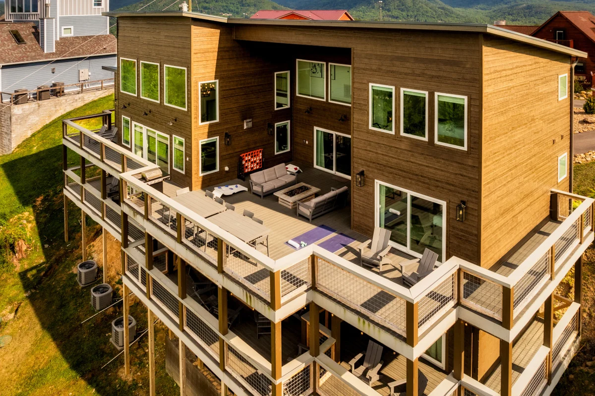 Swim Spa/Views/Gameroom/Theater/Luxe Design - Rabbit Run #146