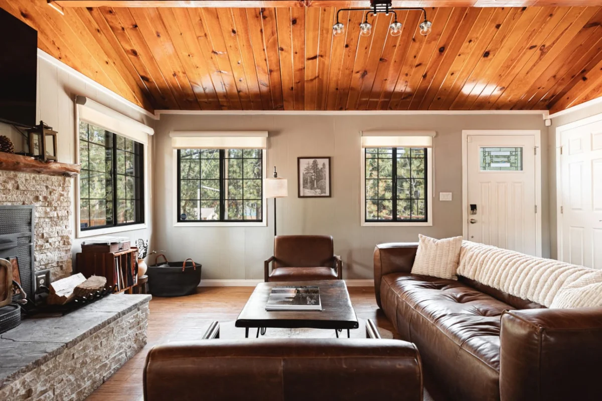 Modern Retreat | Spa, EV, Mountain Views & BBQ #139