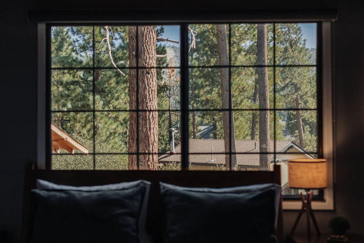 Modern Retreat | Spa, EV, Mountain Views & BBQ #132