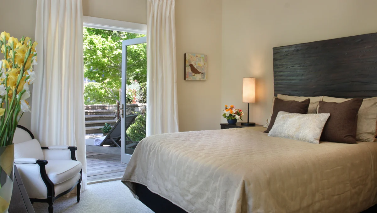 Idyllic + Contemporary Sonoma Valley Retreat #27