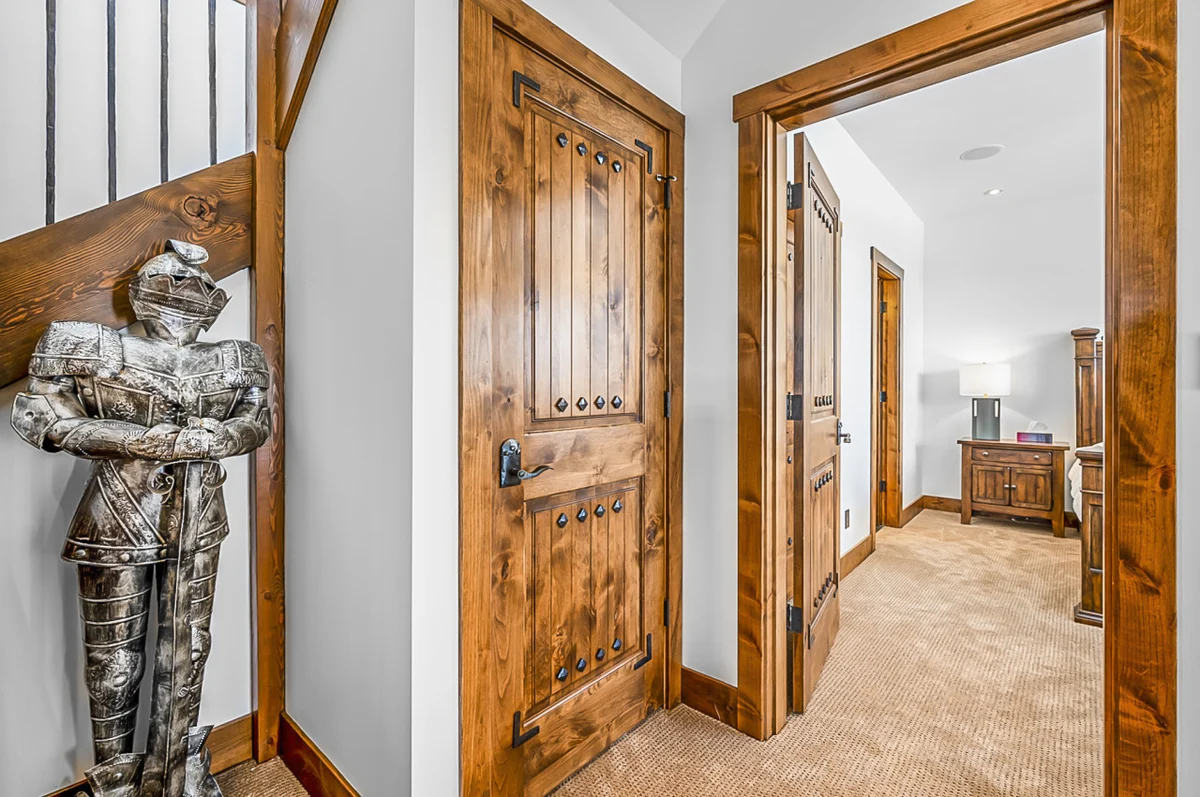 The Inuksuk Lodge - 4800 sq/ft of Big White Excellence #90