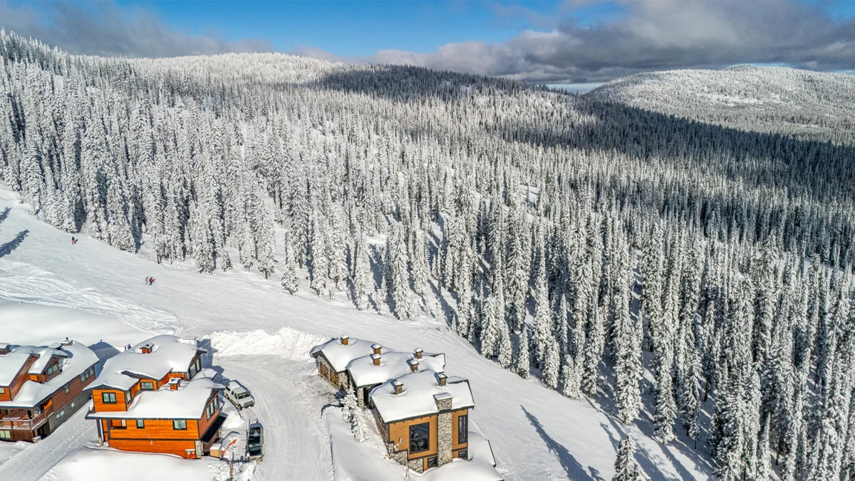 The Inuksuk Lodge - 4800 sq/ft of Big White Excellence #99