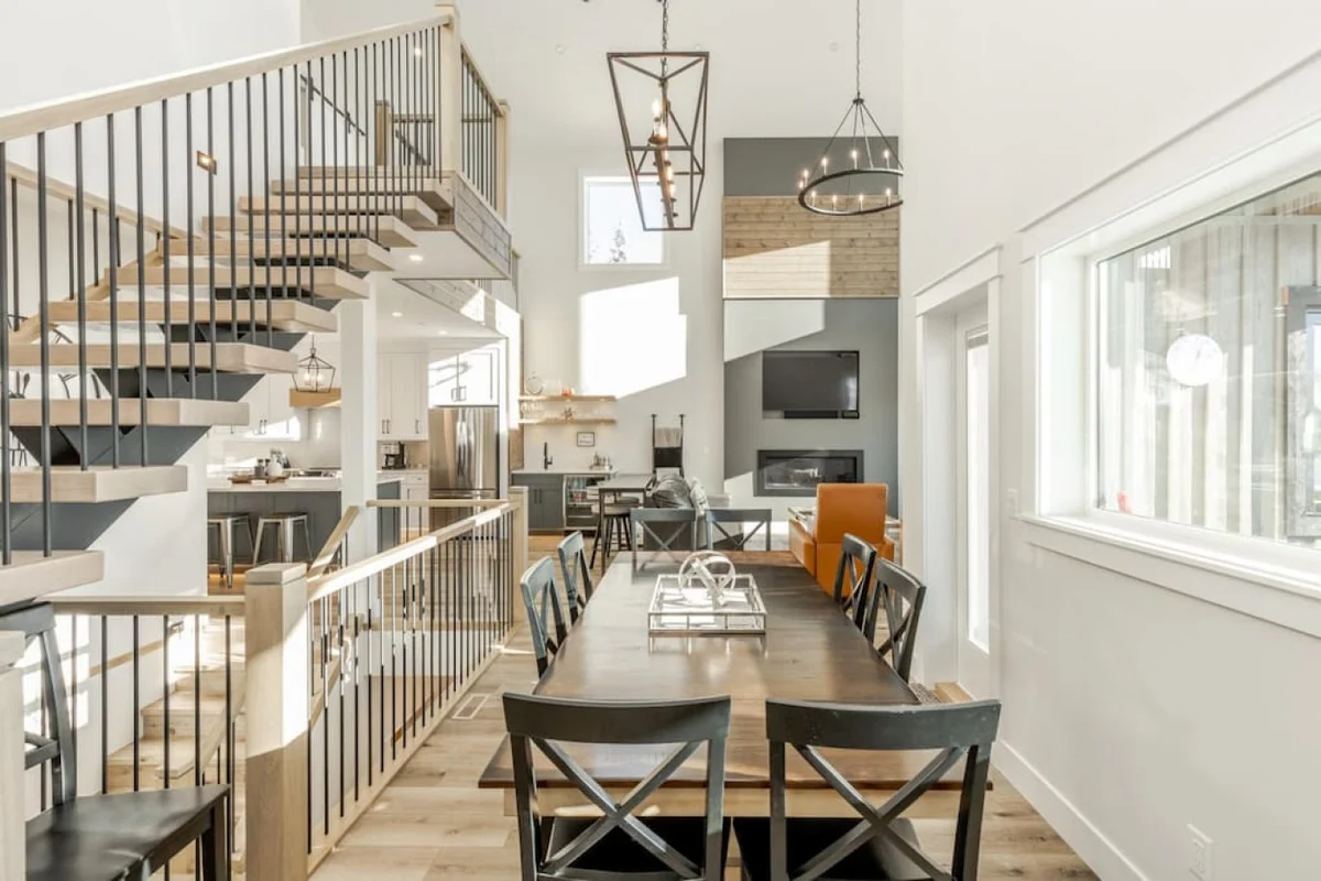 The White Pearl – Luxury Chalet w/Mountain Views #54