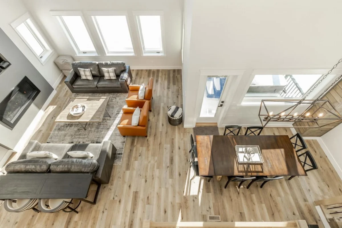The White Pearl – Luxury Chalet w/Mountain Views #43