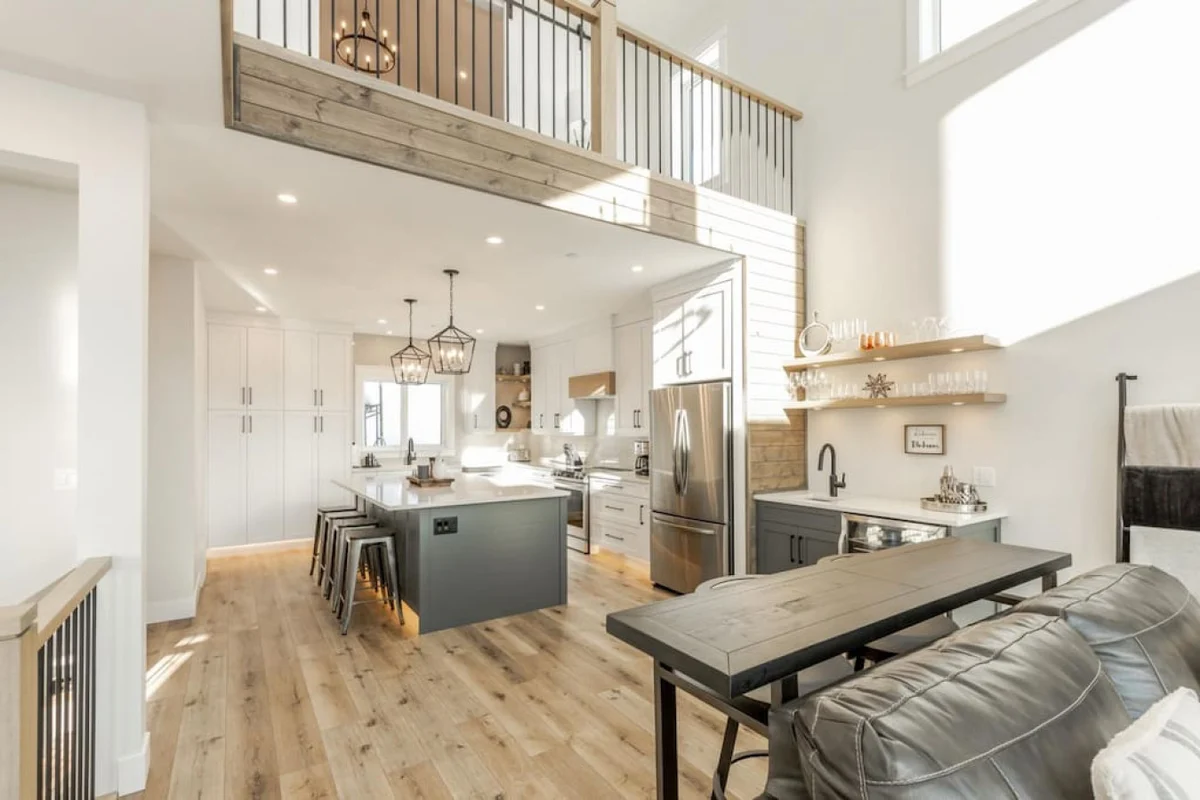 The White Pearl – Luxury Chalet w/Mountain Views #48
