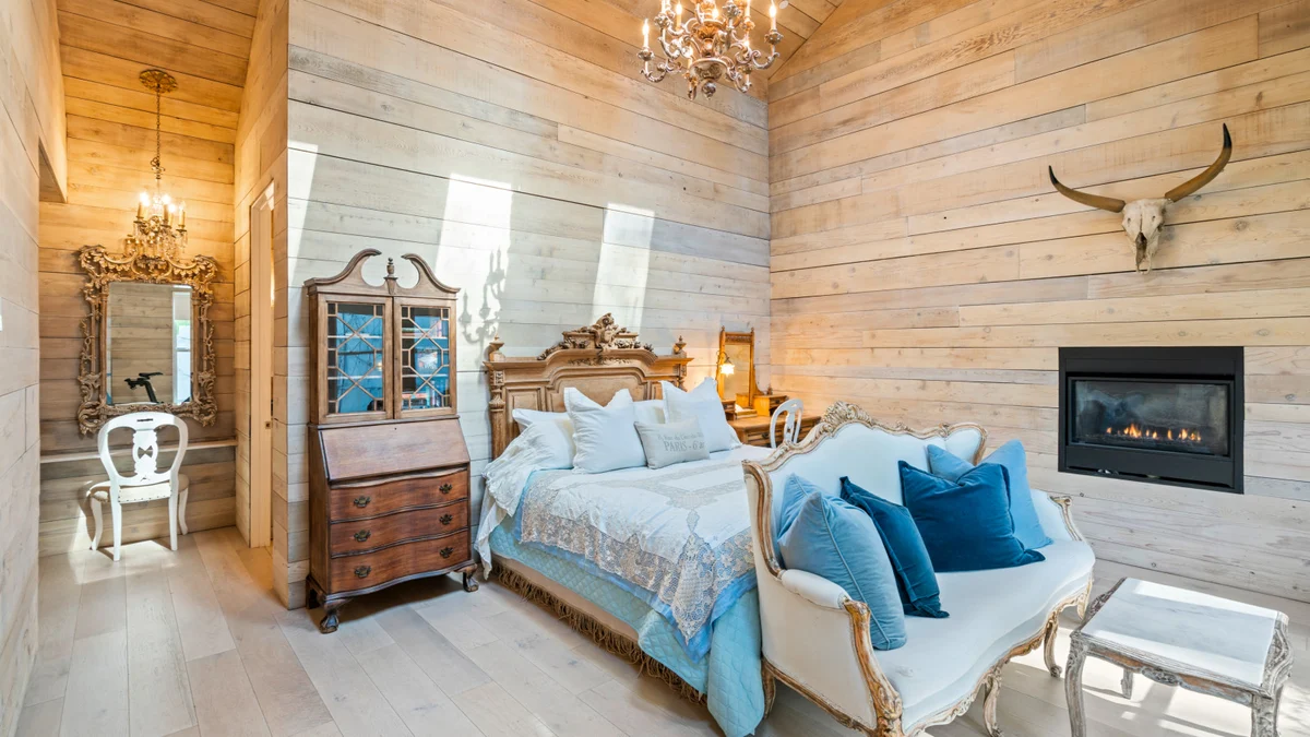 Kenwood Lodge - Luxury 5-Bedroom Retreat with Heated Pool #77