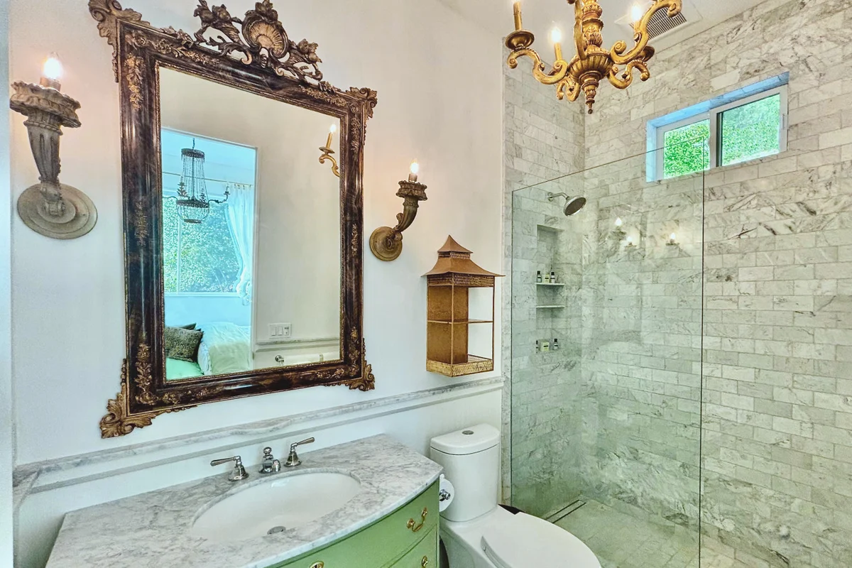 Kenwood Lodge - Luxury 5-Bedroom Retreat with Heated Pool #62
