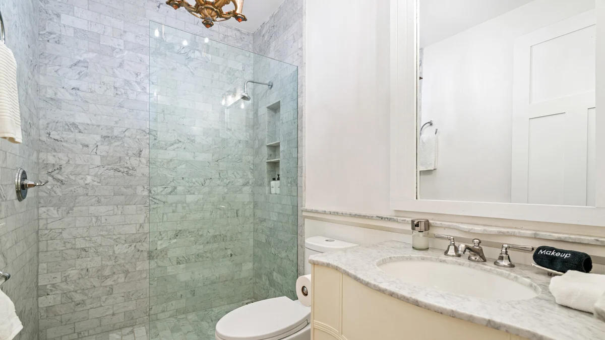Kenwood Lodge - Luxury 5-Bedroom Retreat with Heated Pool #31