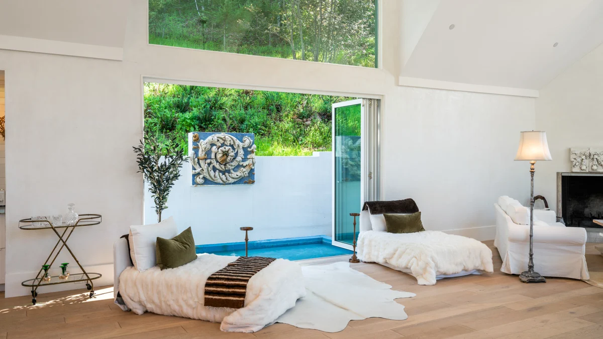 Kenwood Lodge - Luxury 5-Bedroom Retreat with Heated Pool #50