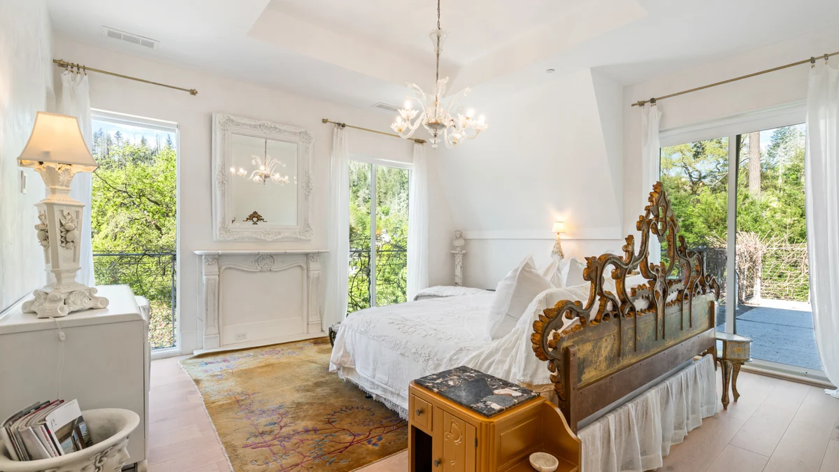 Kenwood Lodge - Luxury 5-Bedroom Retreat with Heated Pool #34