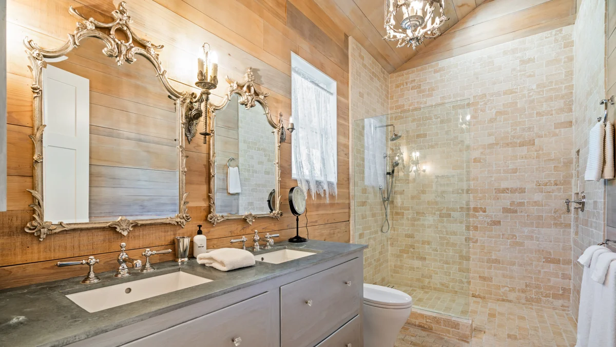 Kenwood Lodge - Luxury 5-Bedroom Retreat with Heated Pool #78