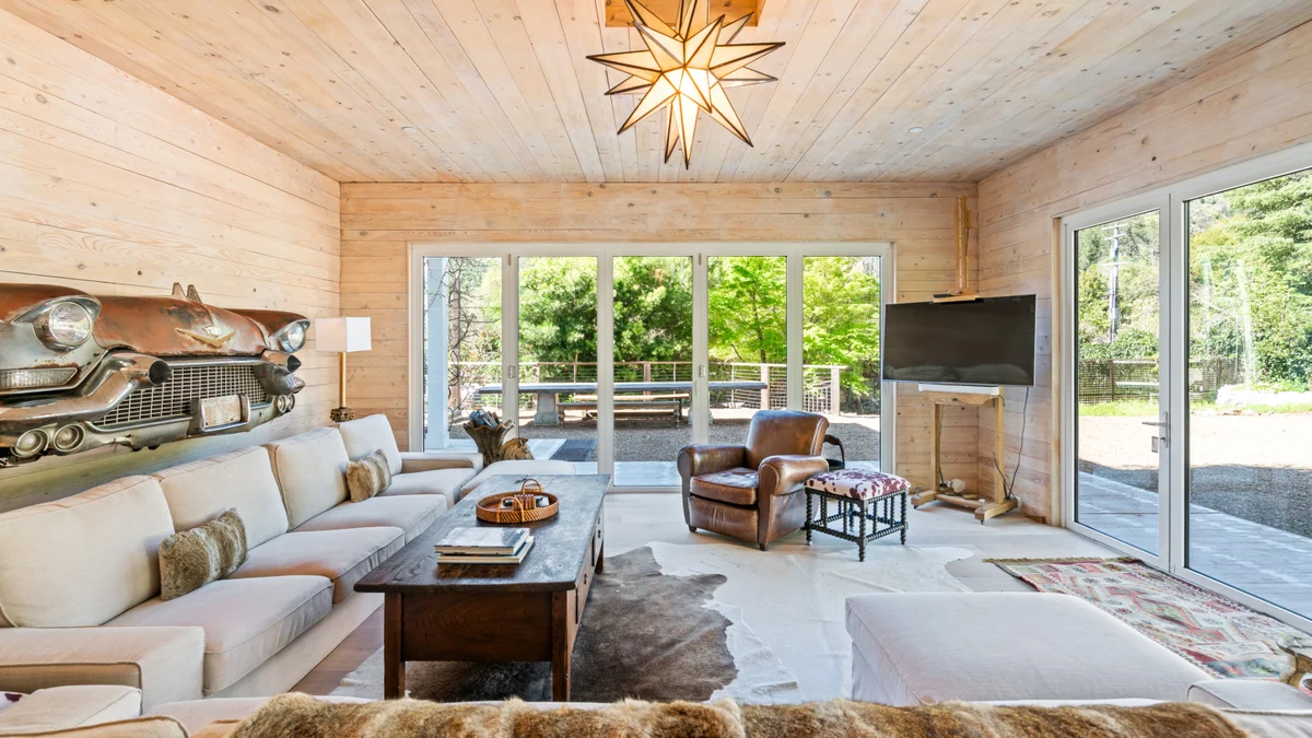 Kenwood Lodge - Luxury 5-Bedroom Retreat with Heated Pool #32