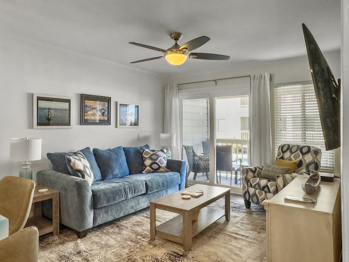 Condo in Isle of Palms property photo 3