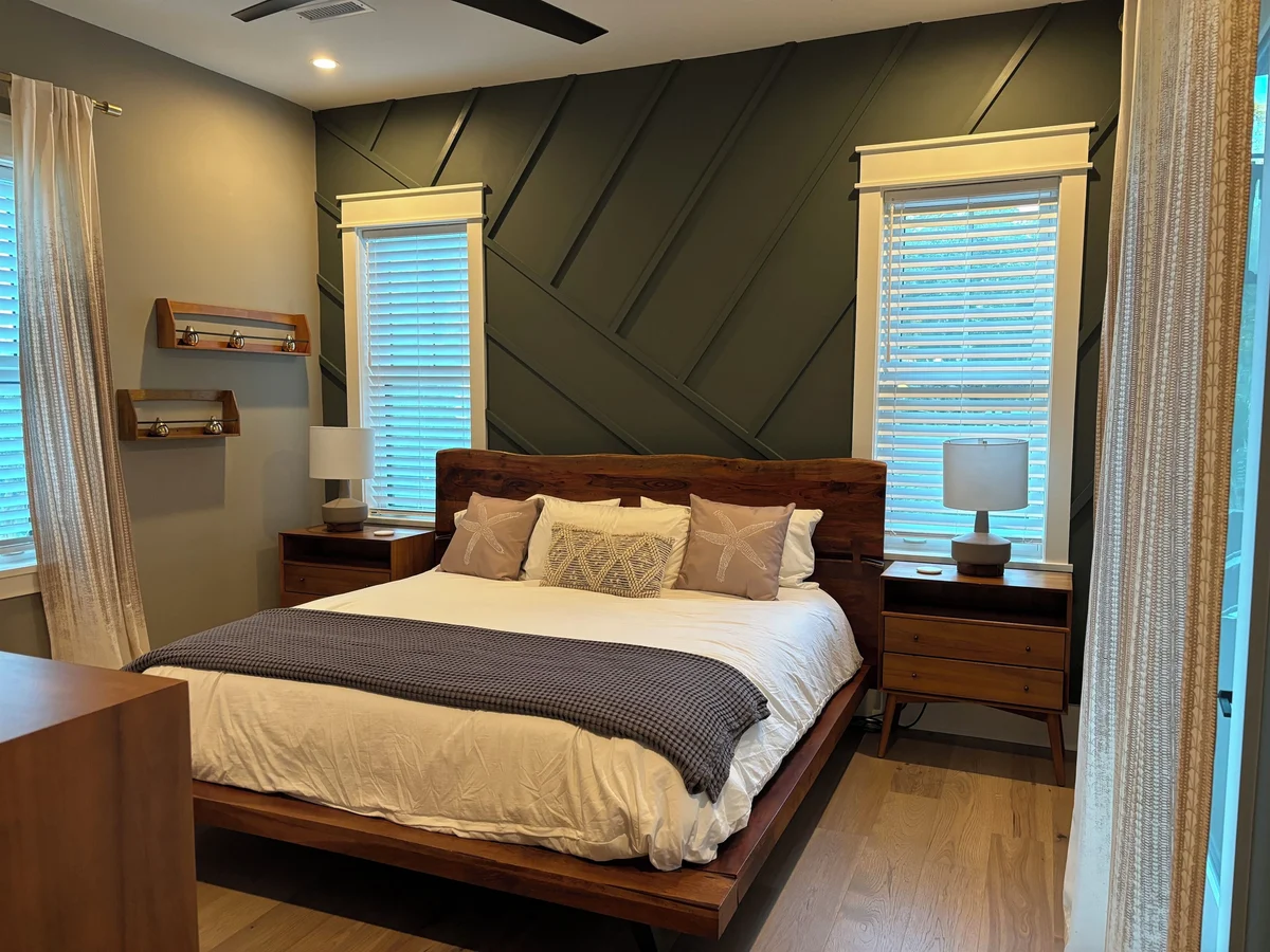 Home in Isle of Palms property photo 3