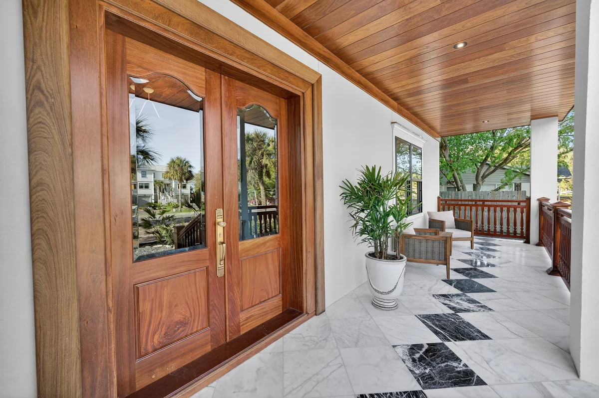 Home in Isle of Palms property photo 5