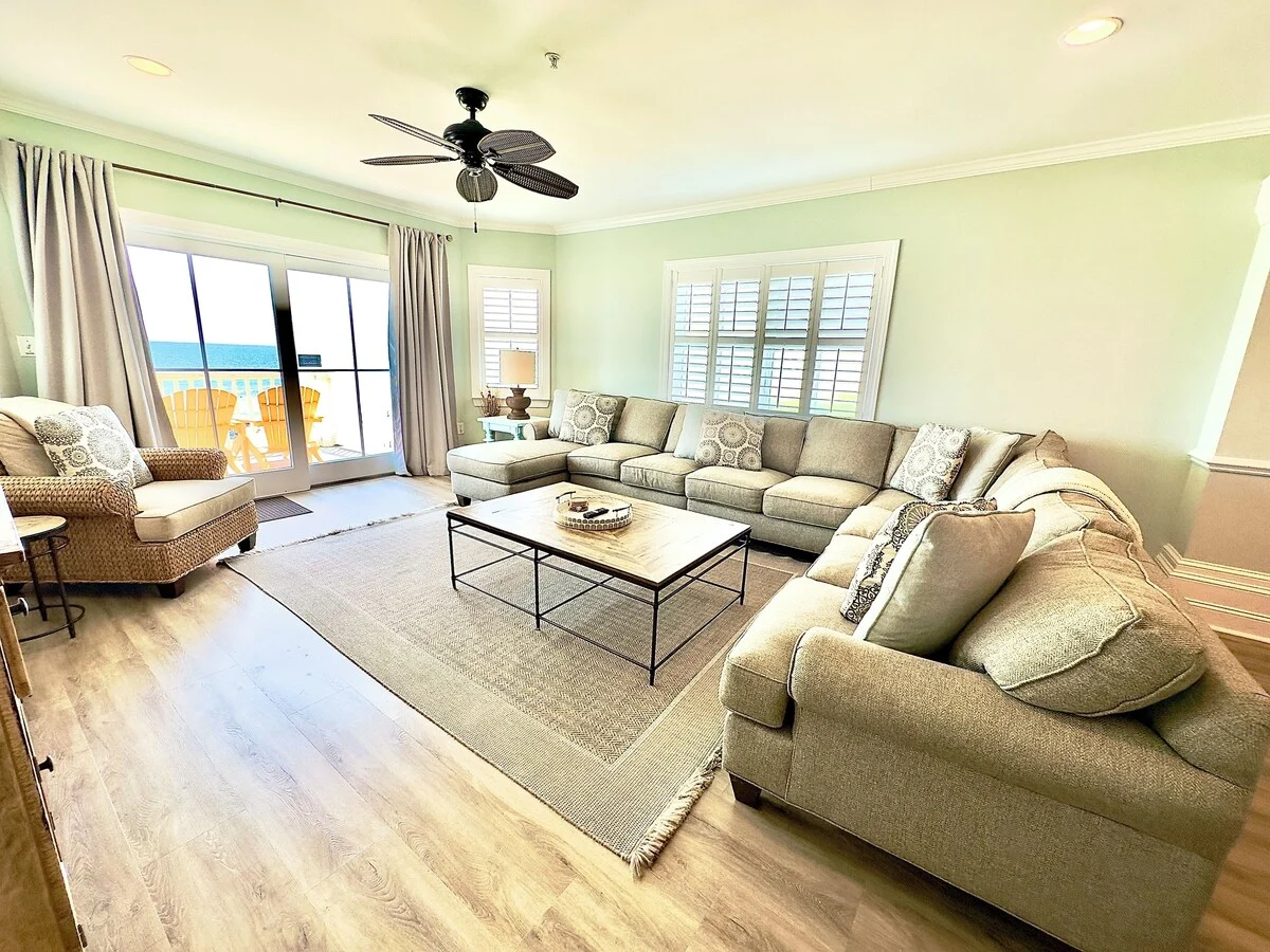 Condo in Isle of Palms property photo 5