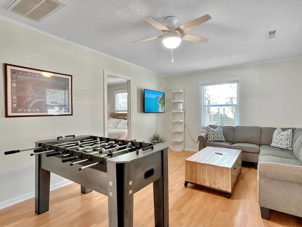 Home in Isle of Palms property photo 5