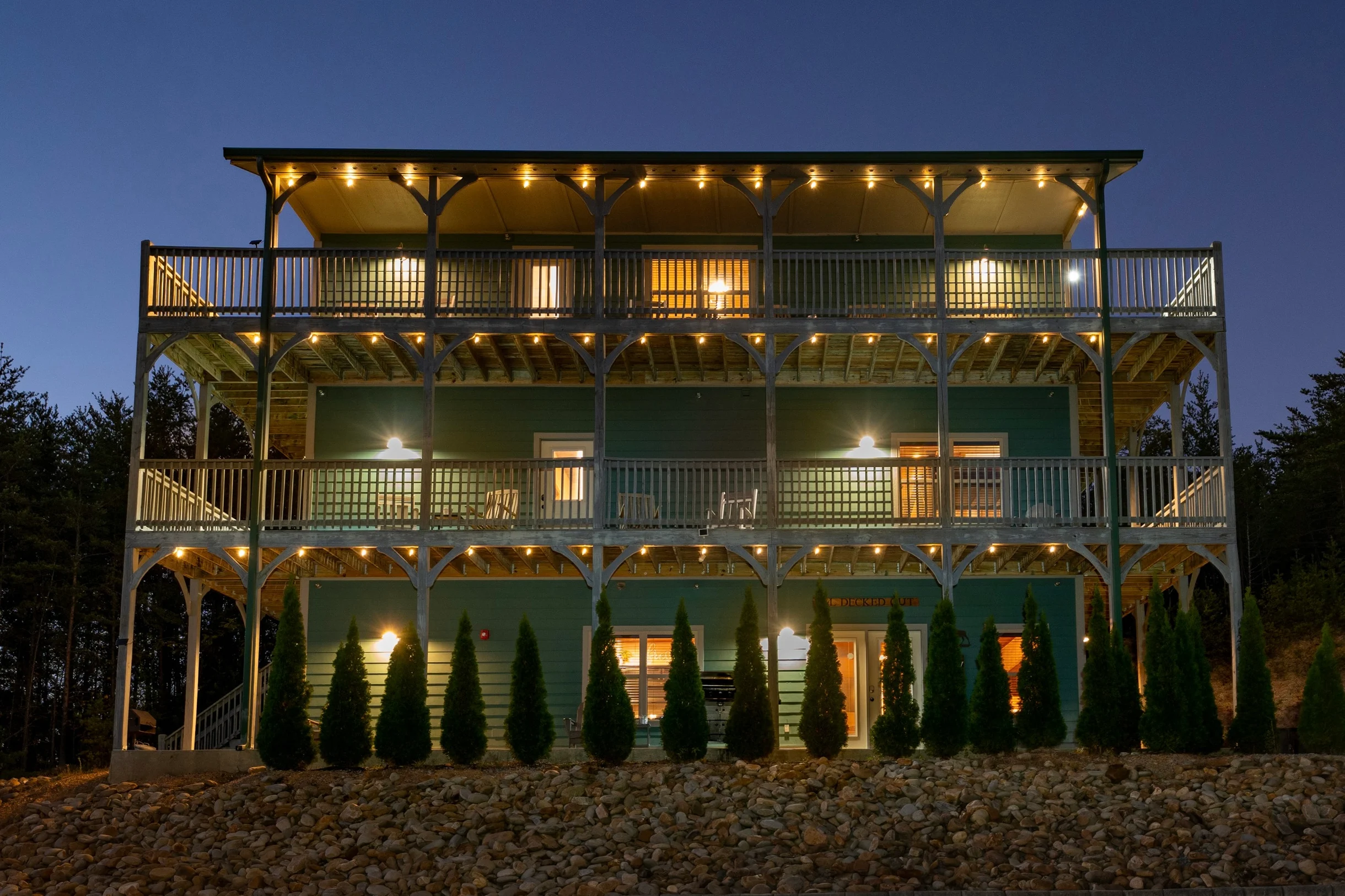 Great for Groups! Sleeps 24, 6BR Dollywood 3 King Beds Theater Game Rm/Hot Tub #3