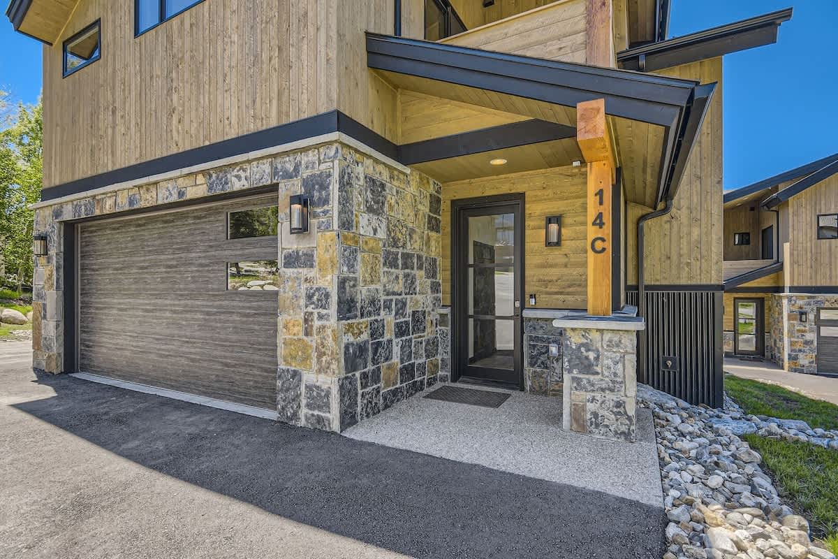 Townhome in Dillon property photo 2