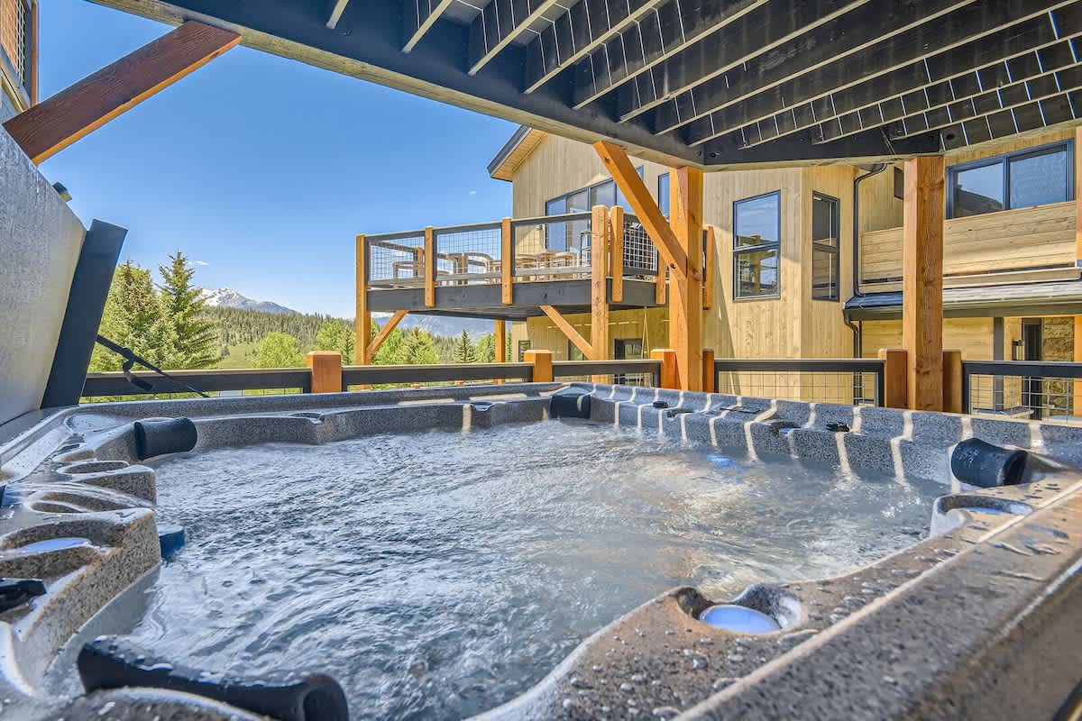 Townhome in Dillon property photo 4