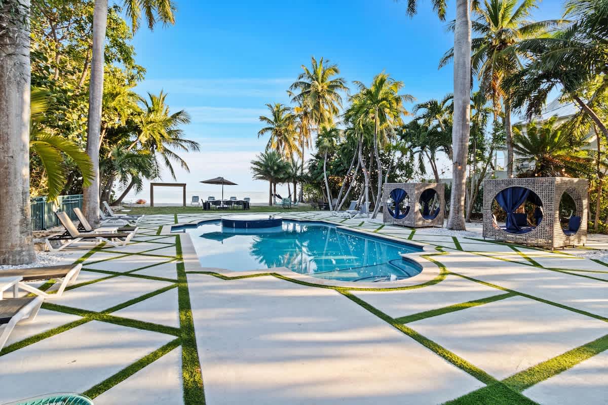 Wander Islamorada Beachfront #77