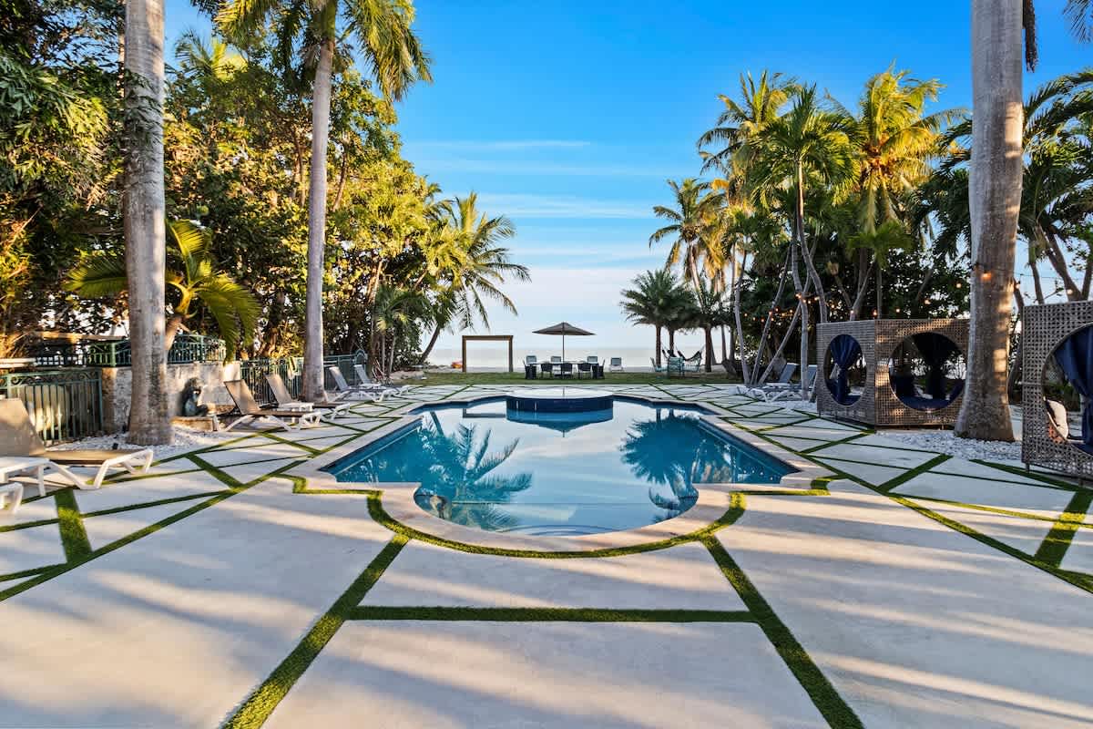 Wander Islamorada Beachfront #75