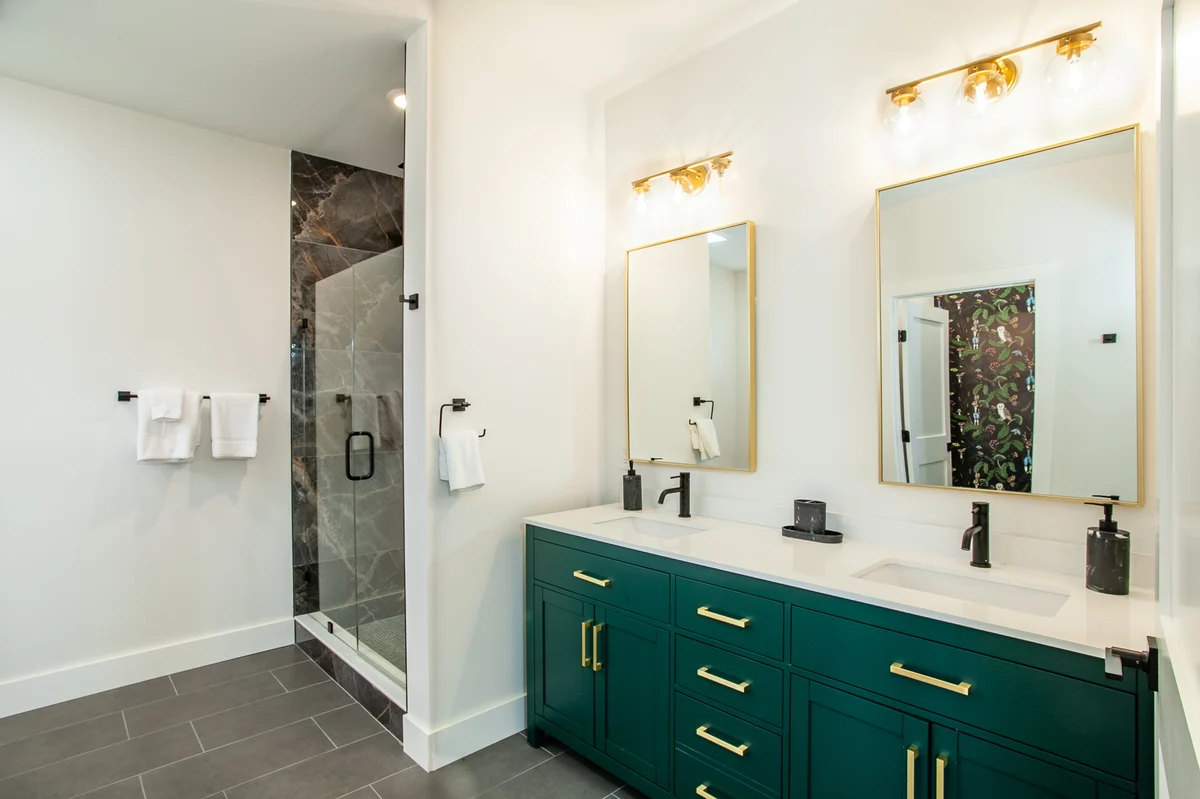 Bearly Haus | Modern Smoky Retreat | Indoor Pool | Hot Tub | Views | Sleeps 10 #30