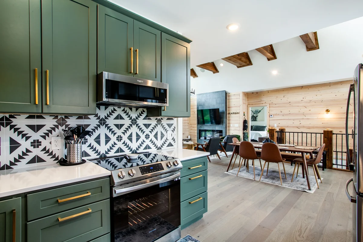 Bearly Haus | Modern Smoky Retreat | Indoor Pool | Hot Tub | Views | Sleeps 10 #44